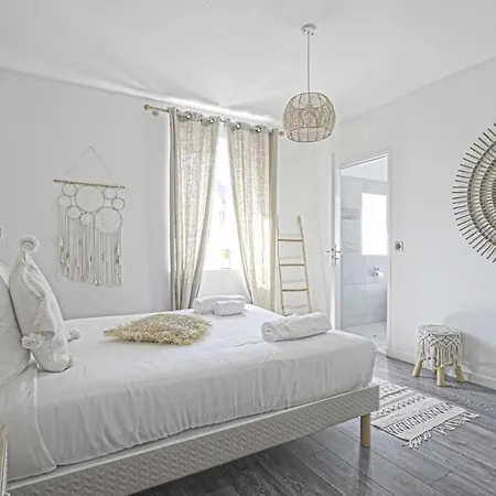 D'exception Au Coeur De Deauville, Jardin & Cinema Prive Вилла