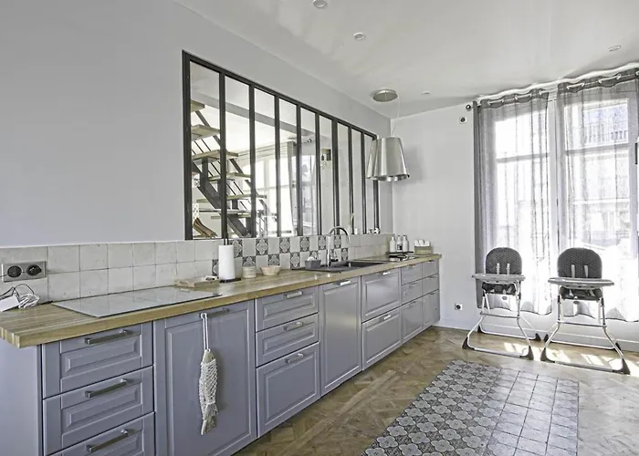 Villa D'exception Au Coeur De Deauville, Jardin&cinéma Privé Deauville