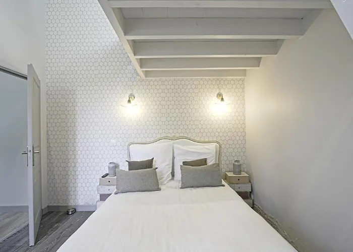 Villa D'exception Au Coeur De Deauville, Jardin&cinéma Privé Deauville