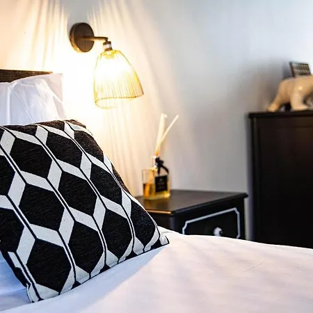 Villa D'exception Au Coeur De Deauville, Jardin & Cinema Prive *