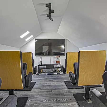 Villa D'exception Au Coeur De Deauville, Jardin & Cinema Prive