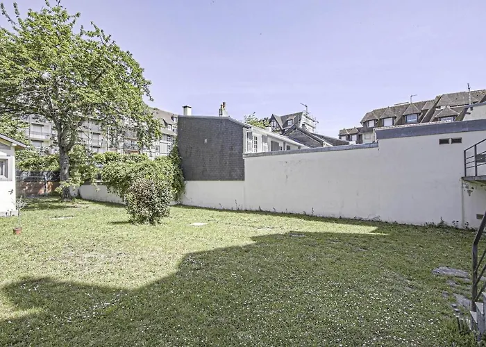 D'exception Au Coeur De Deauville, Jardin & Cinema Prive * Deauville